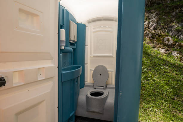 Portable bathroom rental in Tilden, NE